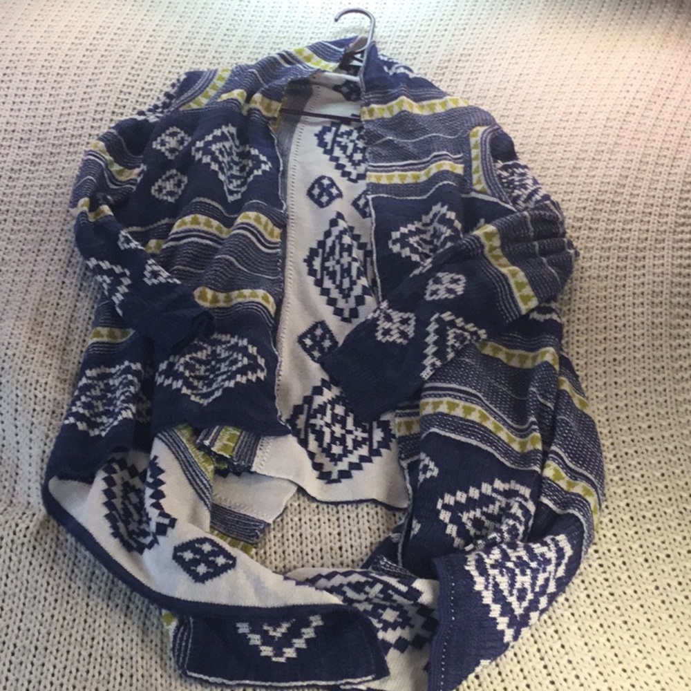 Red Camel Blue and White Knit Sweater Aztec size XLarge
